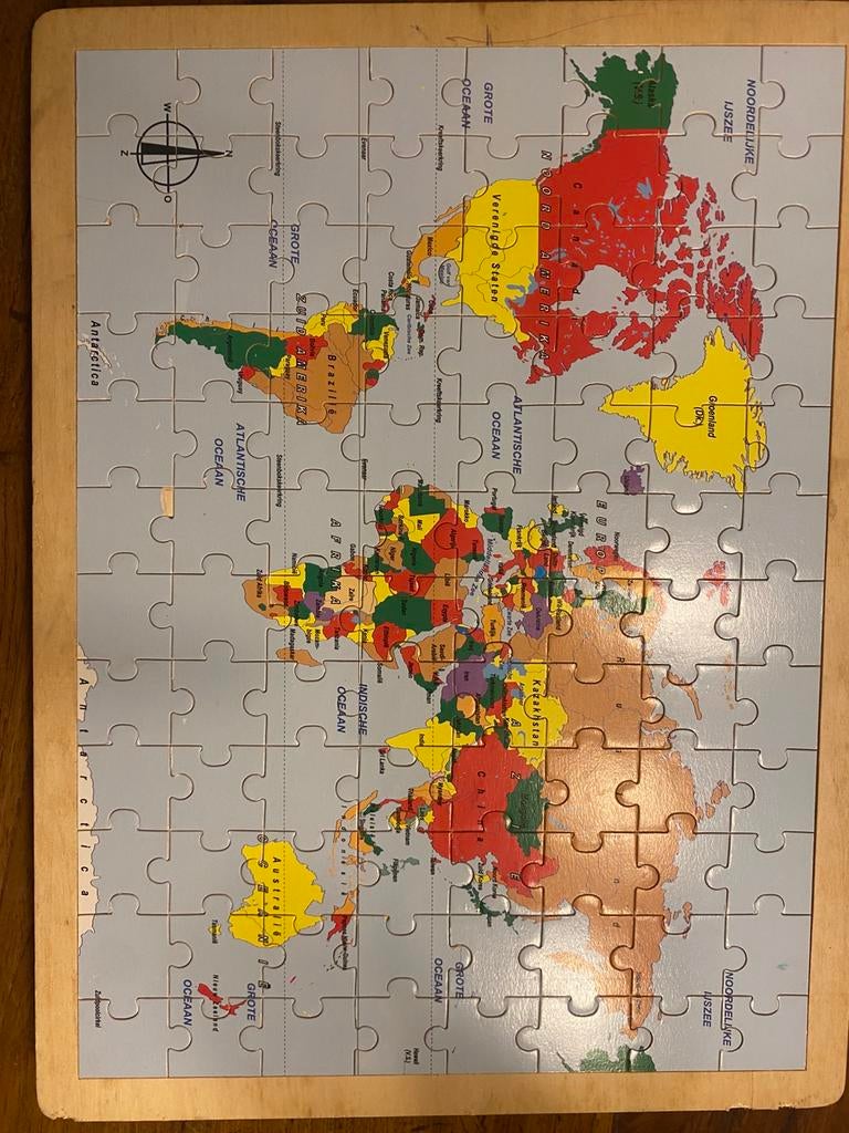 Hputen puzzel wereld, Ophalen of Verzenden, Zo goed als nieuw