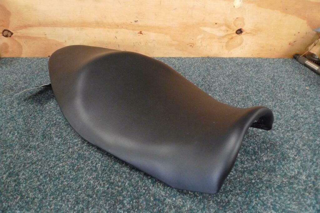 Zadel origineel Kawasaki Z 750 S zwart verlaagd, Motoren, Onderdelen | Kawasaki, Ophalen, Gebruikt