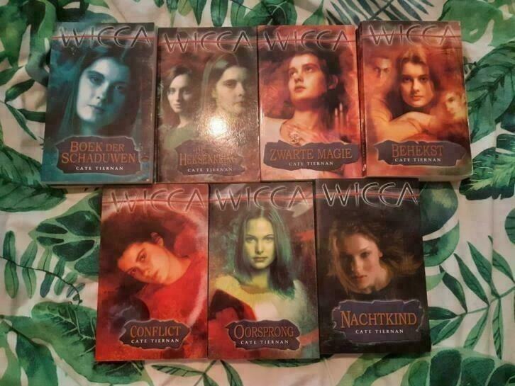 Cate Tiernan WICCA losse delen 1, 6, 11 paperback Nederlands, Boeken, Ophalen of Verzenden, Gelezen