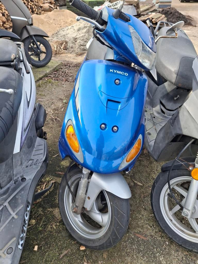 Scooter partij, Motoren, Ophalen