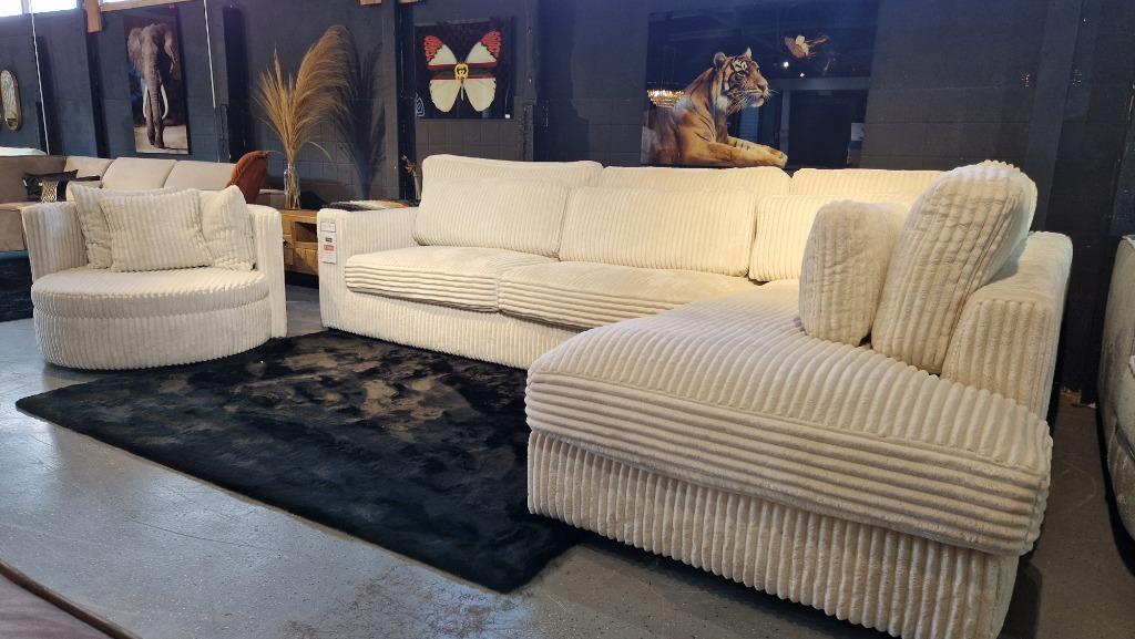 Prachtige ribfluweel hoekbank lounge | Showroom Utrecht, Ophalen, Info@trendvortex.com, 4131 NH, Hoekbank