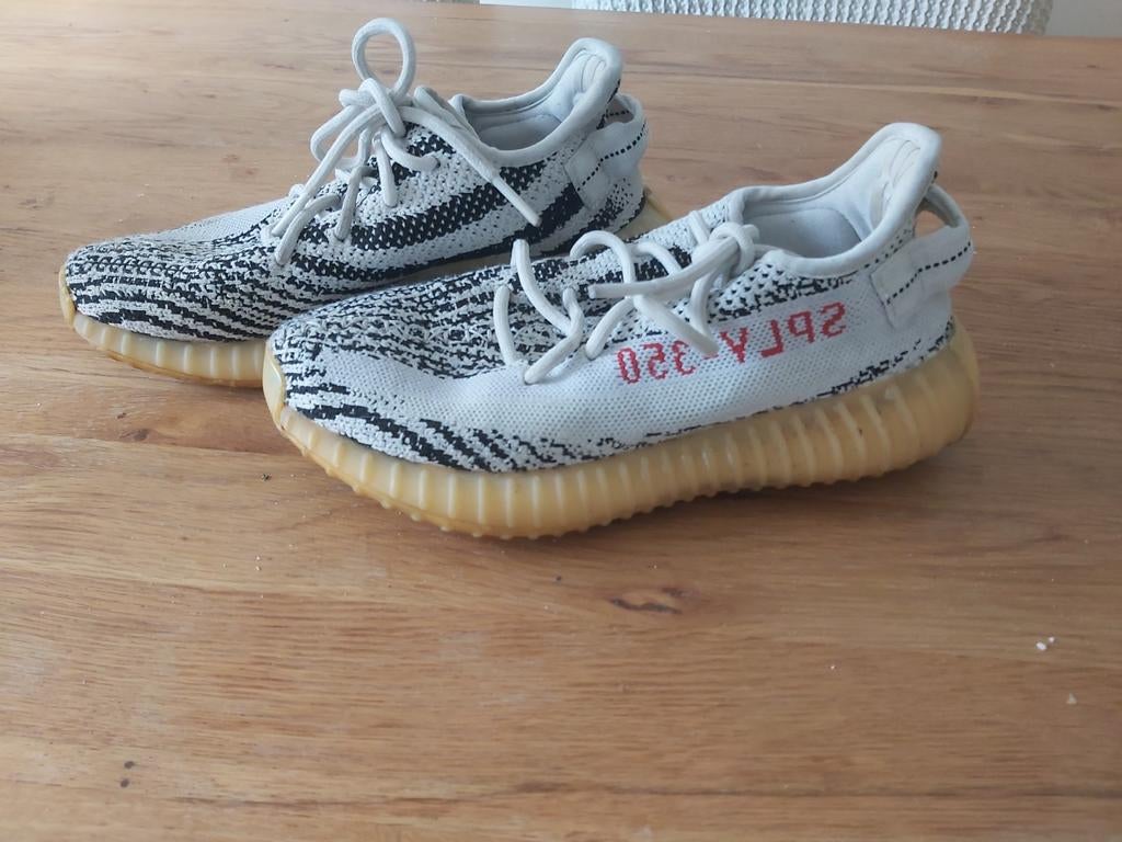 Adidas Yeezy Sneakers Maat 37, Kleding | Dames, Schoenen, Gedragen, Sneakers of Gympen, Ophalen of Verzenden