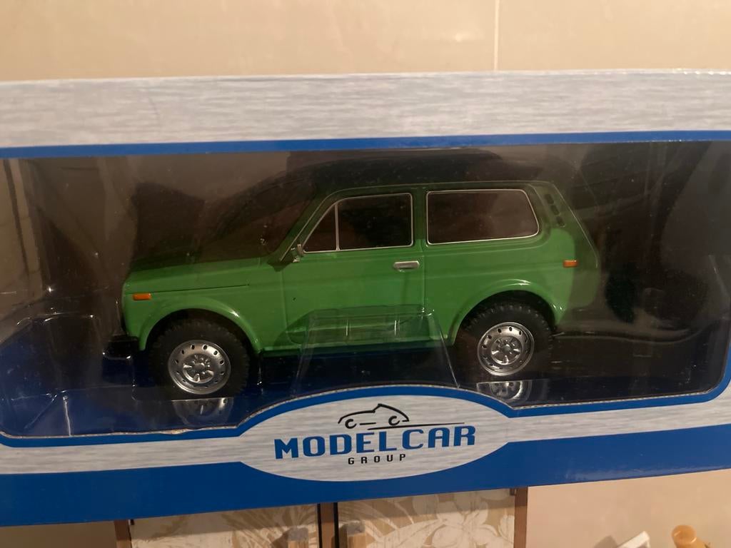 Modelauto Lada Niva - Nieuw in verpakking, Nieuw, Ophalen of Verzenden, V, D