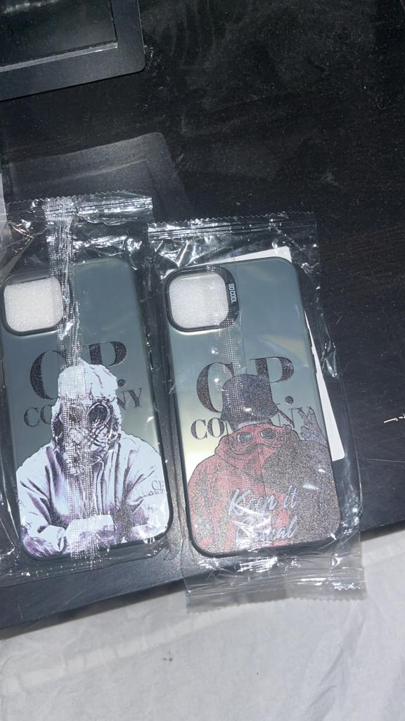 iPhone 13 Hoesjes - cp company en stone island, Ophalen of Verzenden, Nieuw, IPhone 13, Hoesje of Tasje