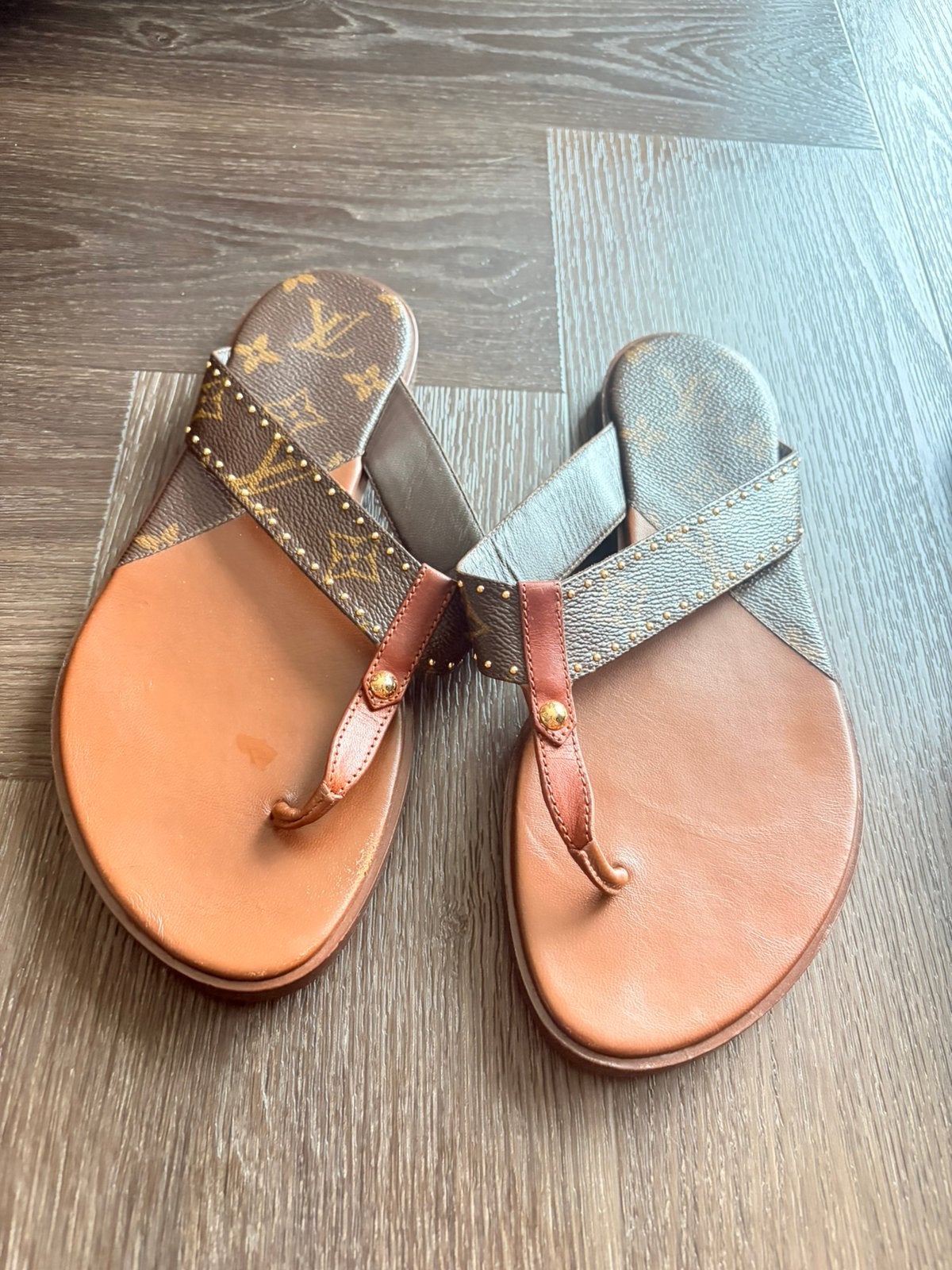 Louis vuitton  sandalen origineel!!!, Ophalen of Verzenden, Zo goed als nieuw, Zwart, Sandalen of Muiltjes