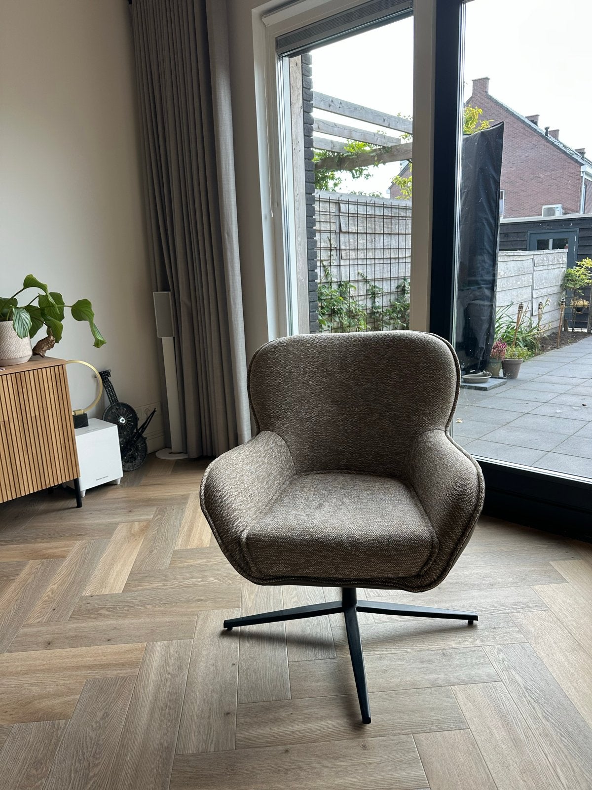 Eijerkamp fauteuil, draaibaar, stof en leer, Ophalen, Bruin, Leer, Zo goed als nieuw