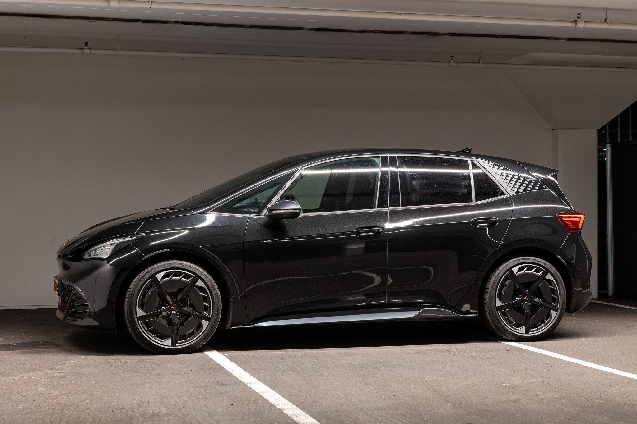 CUPRA Born Business Limited, Auto's, Automaat, Achterwielaandrijving, Euro 6, Zwart