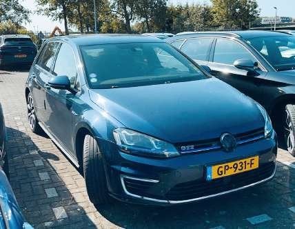 Volkswagen Golf 1.4TSI Phev 150KW GTE 5D 2015 Blauw Automaat, Auto's, Volkswagen, 4 cilinders, Blauw, Leder en Stof, 1499 kg