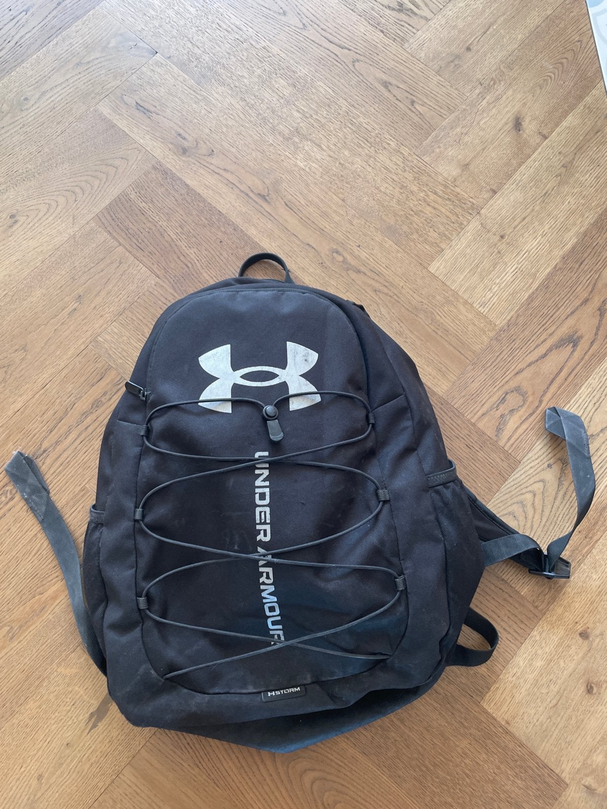 Under Armour rugzak zwart, Ophalen of Verzenden, Gebruikt, 25 tot 40 cm, Overige merken