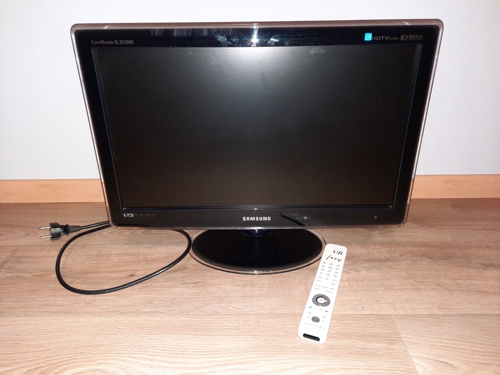 Samsung SyncMaster XL2270HD - 54 cm LED Monitor/TV, Ophalen, 50 Hz, Samsung, 40 tot 60 cm