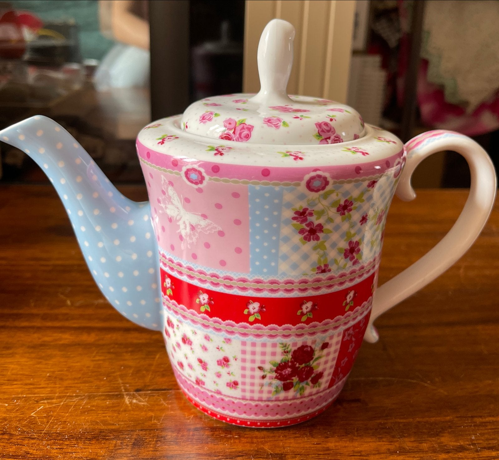 Kleurrijke theepot met theelicht en 4 kopjes van pip studio, Ophalen, Keramiek, Zo goed als nieuw, Theepot