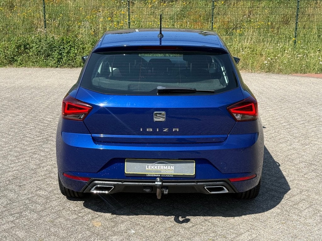SEAT Ibiza 1.0 TSI FR DIGITAL DASH I PDC I CRUISE I BLUETOOT, Gebruikt, 95 pk, Blauw, Ibiza