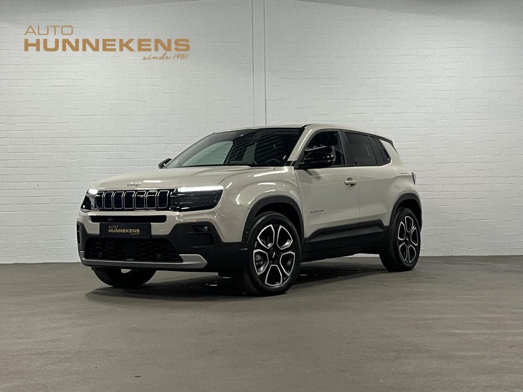 Jeep Avenger Summit 54 kWh *2.496 km* Adaptive cruise contro, Auto's, 12 maanden, Gebruikt, 334 min, 156 pk