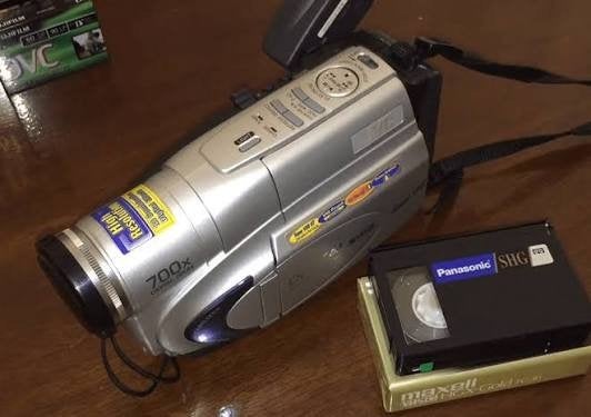 Vintage Panasonic Videocamera uit de jaren '90, Audio, Tv en Foto, Gebruikt, Panasonic, 20x of meer, Ophalen of Verzenden