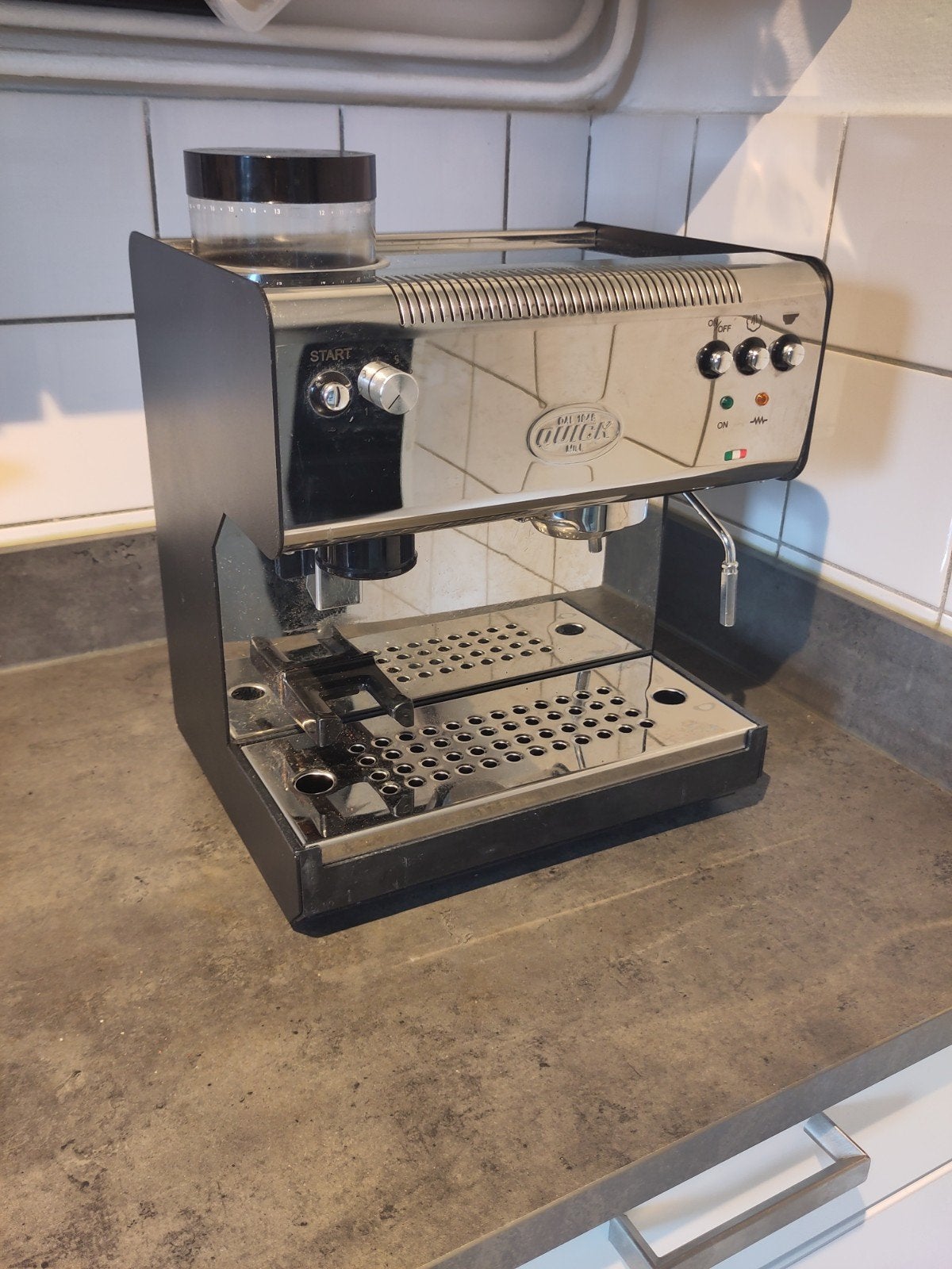 Quickmill 2835, Witgoed en Apparatuur, Koffiezetapparaten, Ophalen, Gebruikt, Espresso apparaat, 10 kopjes of meer