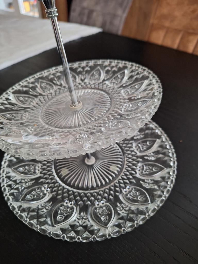 Glazen etagere met 2 lagen - Gebruikt, Gebruikt, Overige typen, Ophalen of Verzenden, Glas