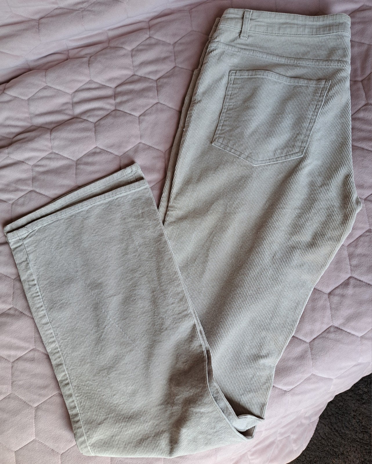 Divided H&M flared broek maat 40, Ophalen of Verzenden, Zo goed als nieuw, Maat 38/40 (M), Lang