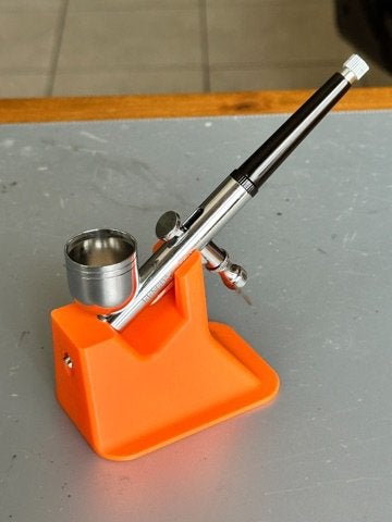 Airbrush holder, Ophalen of Verzenden, Zo goed als nieuw, Groter dan 1:32