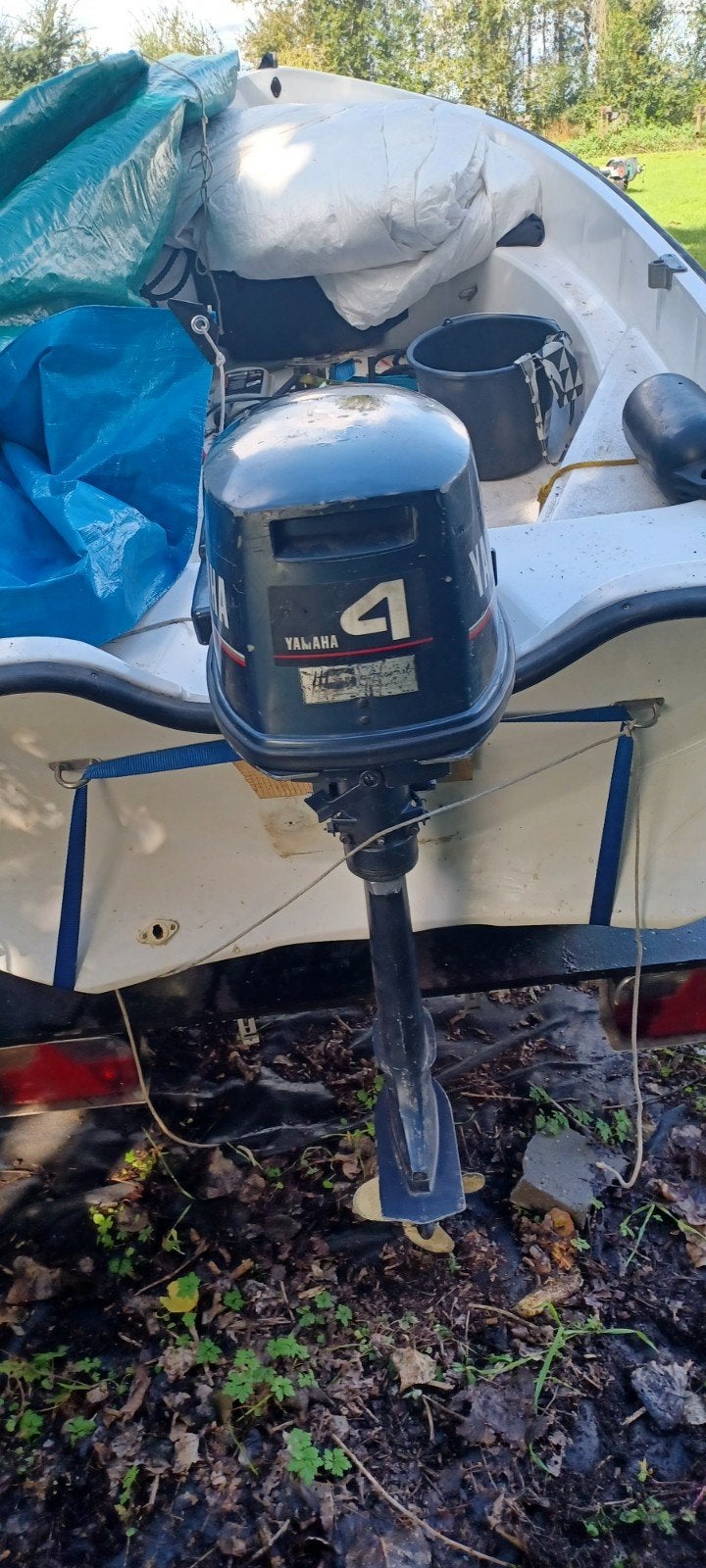 Visboot met Yamaha 4pk buitenboordmotor en trailer, Watersport en Boten, Overige merken, Gebruikt, Buitenboordmotor, 4 pk