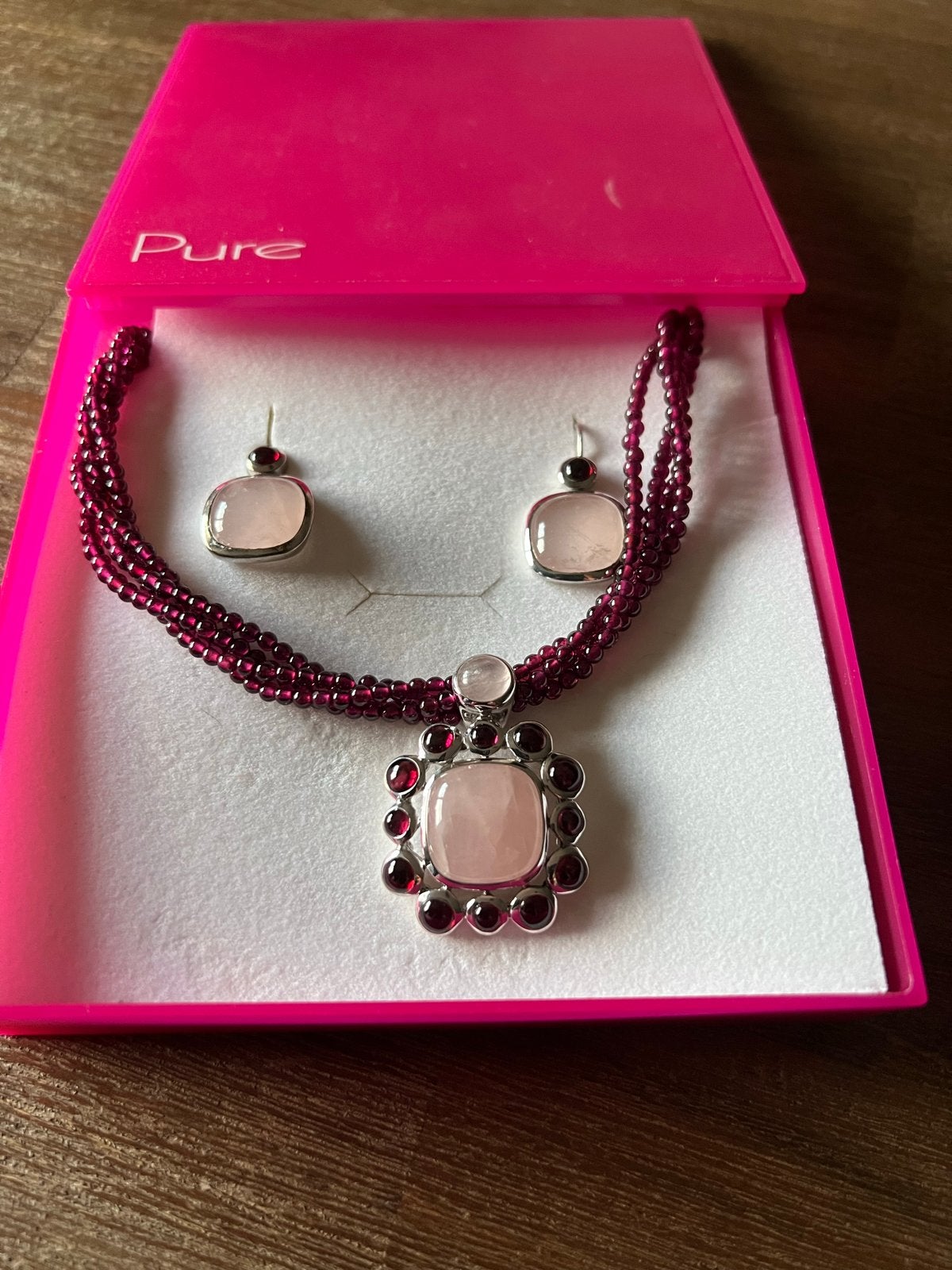 Zilveren sieradenset Pure met rozenkwarts en granaat, Ophalen of Verzenden, Zo goed als nieuw, Zilver, Met edelsteen
