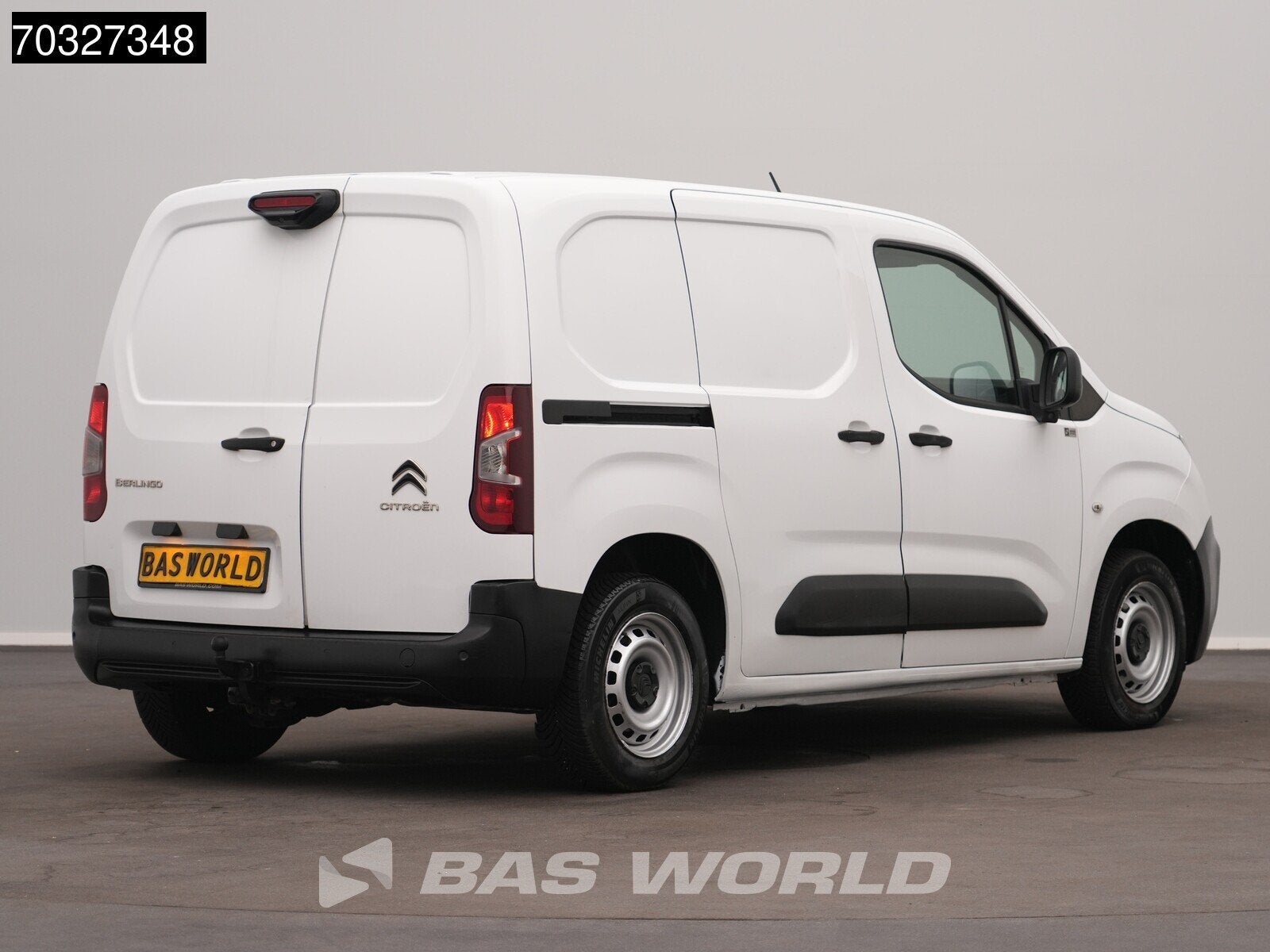 Citroën Berlingo 110pk Benzine Groot scherm Navi Camera Tre, Auto's, Bestelauto's, Stof, 1199 cc, Citroën, Wit