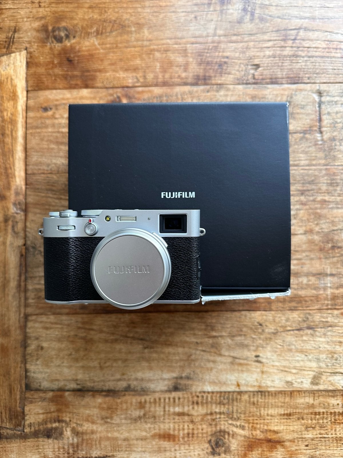 Fujifilm X100V - Prachtige compacte camera, Ophalen of Verzenden, Zo goed als nieuw, Compactcamera, WiFi