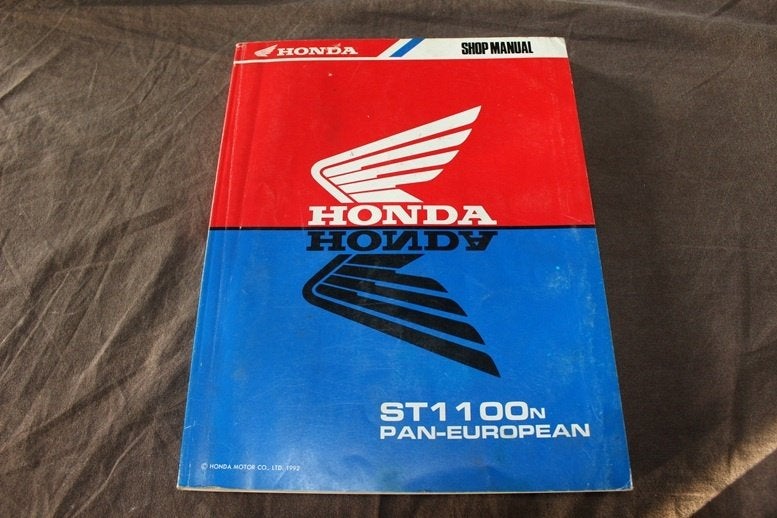 Honda ST1100 1992 Pan European motorcycle shop manual, Motoren, Handleidingen en Instructieboekjes, Ophalen of Verzenden, Honda