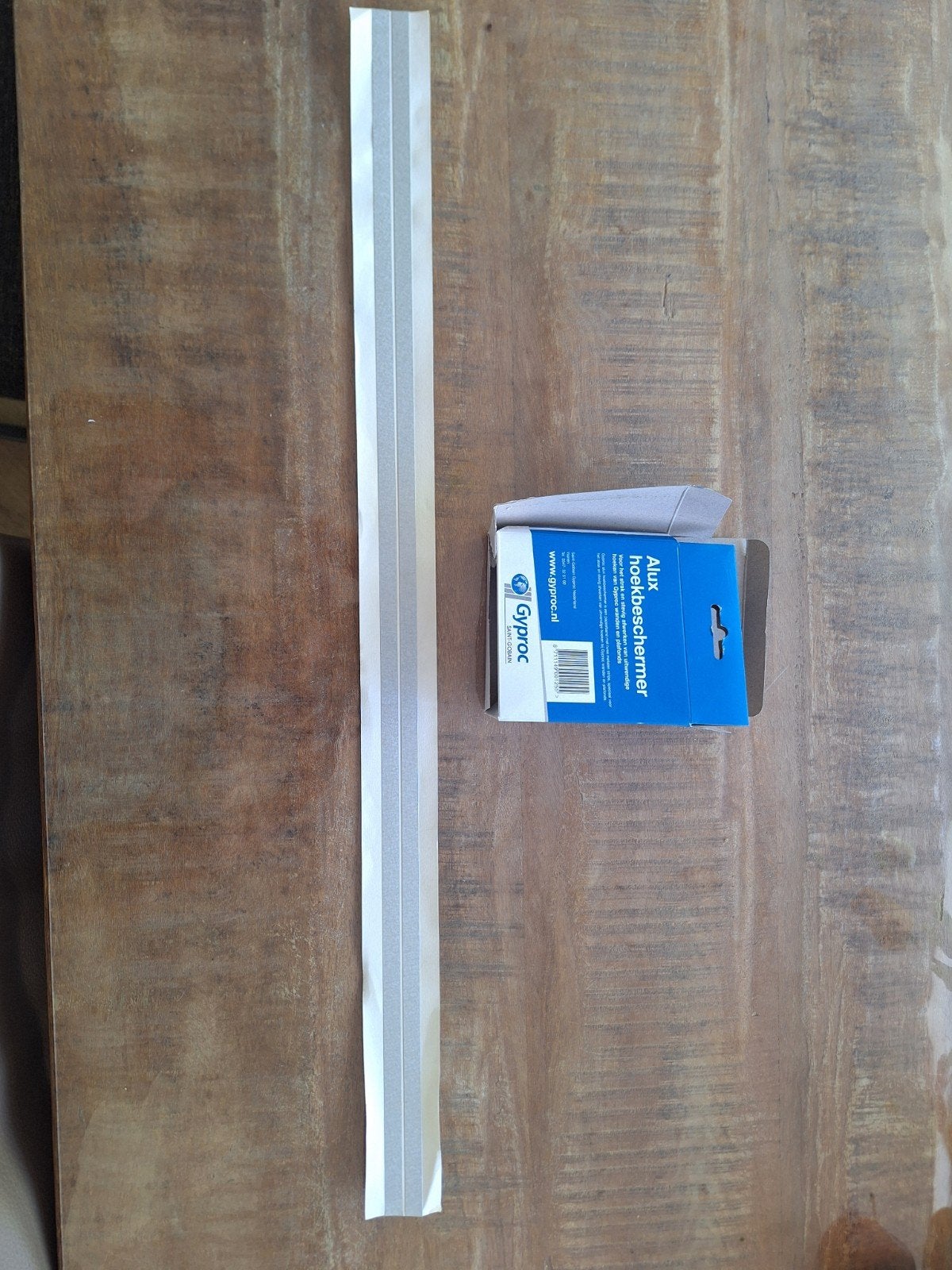 Alux hoekbeschermer - 77 cm, Ophalen, Nieuw