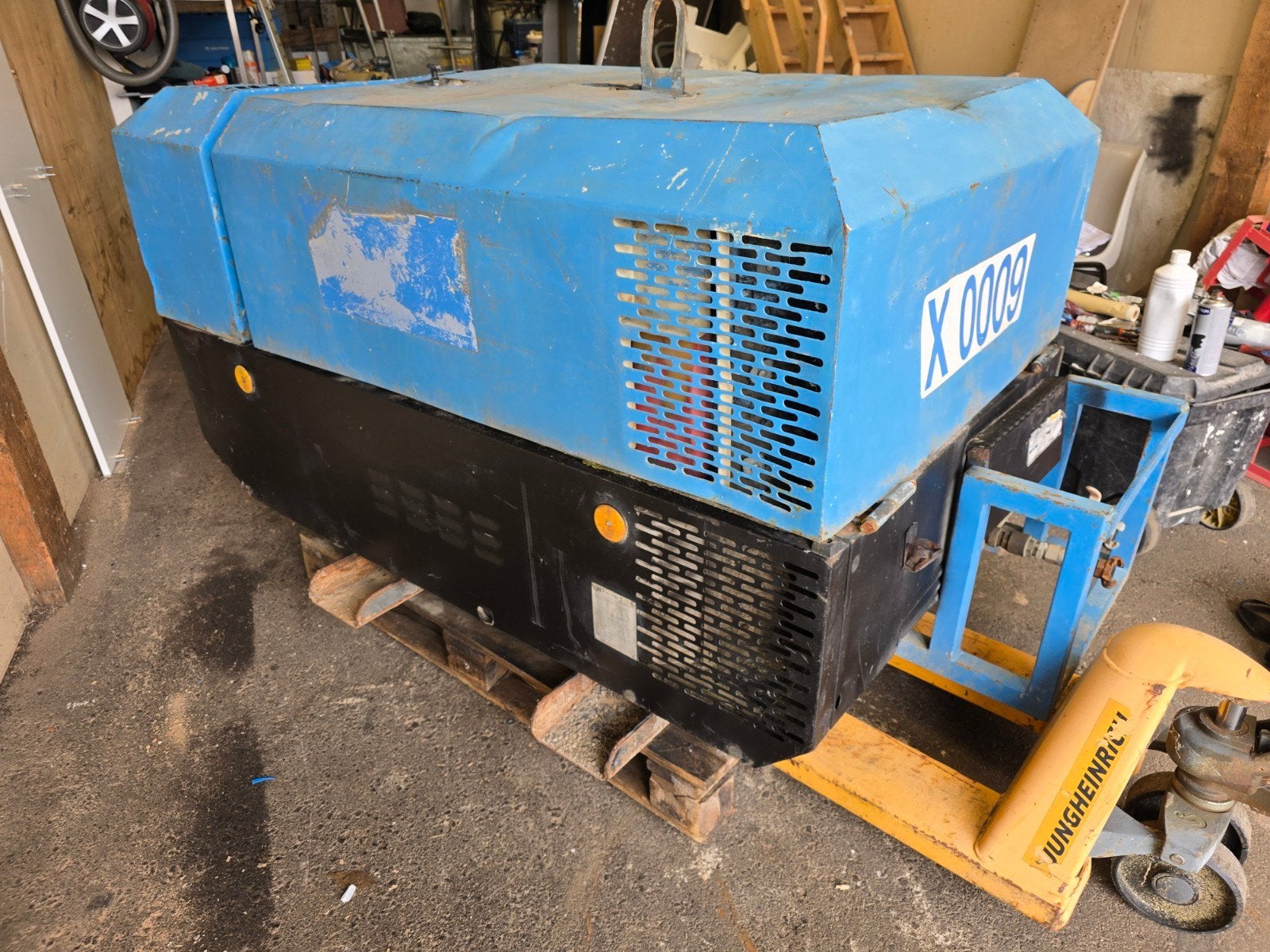 Ingersoll Rand Luchtcompressor 2001, 8.6 bar, 1945 uur, Ophalen of Verzenden