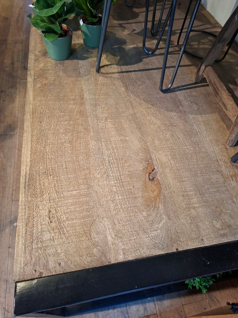 eettafel hout zwart metaal, Huis en Inrichting, Tafels | Eettafels, Gebruikt, 50 tot 100 cm, 150 tot 200 cm, Rechthoekig