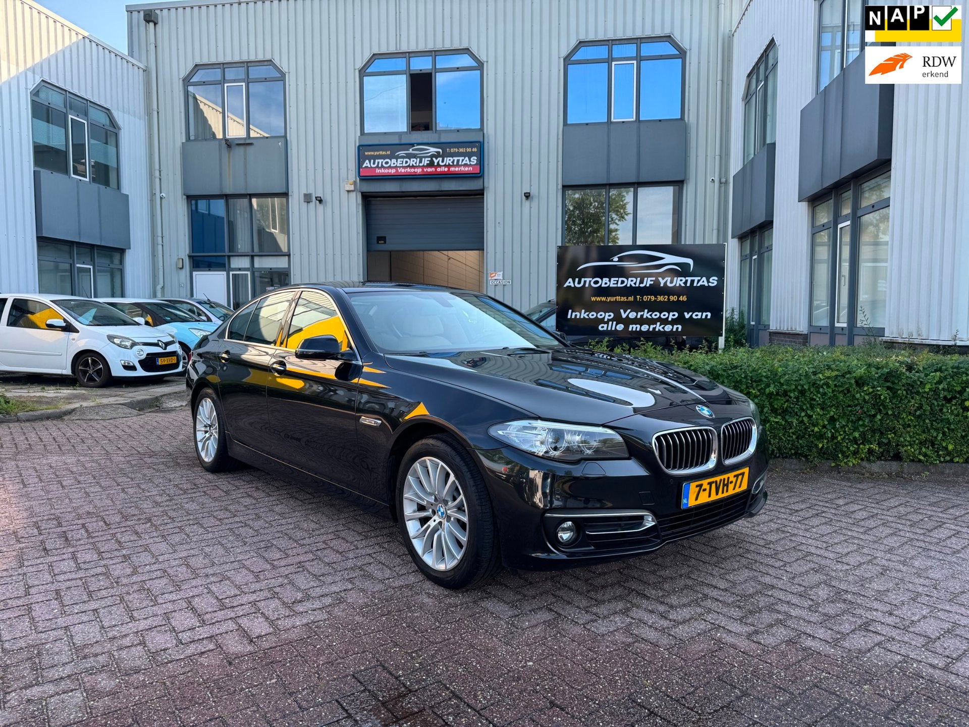 BMW 5-serie 520i Luxury Edition AUTOMAAT!, Auto's, BMW, Automaat, Achterwielaandrijving, Gebruikt, Euro 6