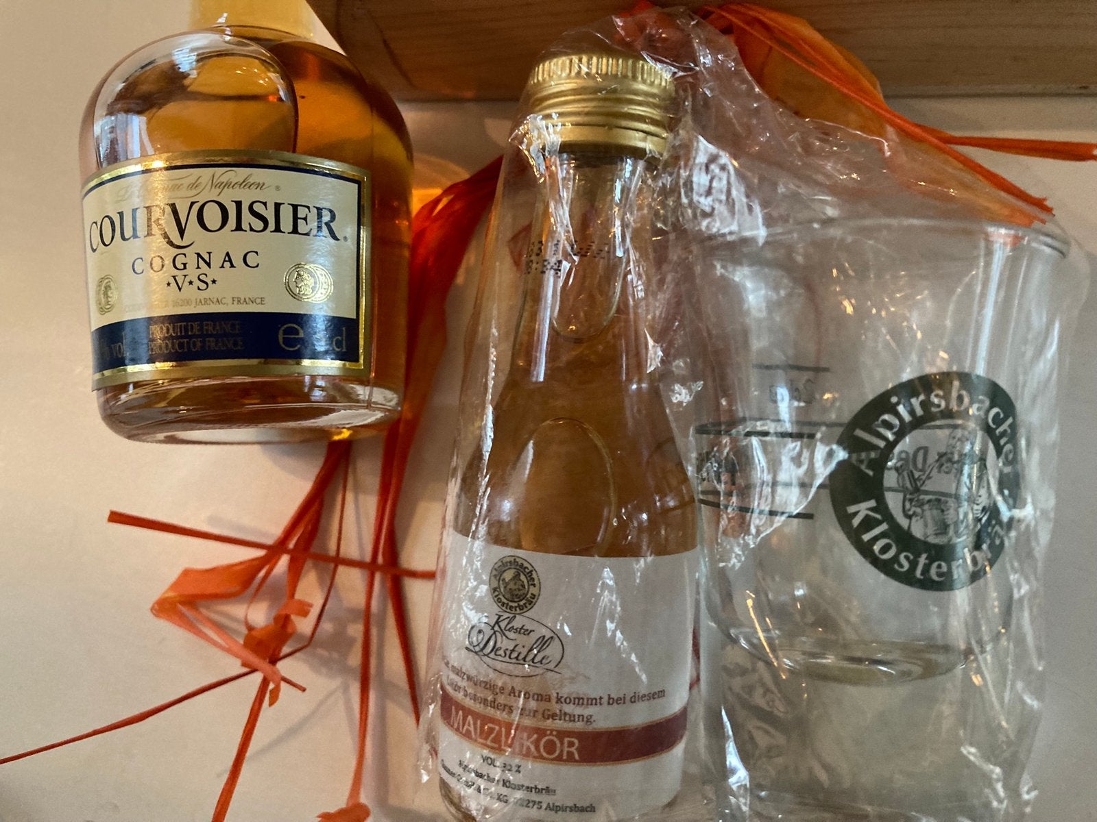 Drank Flesjes Courvoisier Cognac Malzlikor VOLLE FLES, Ophalen
