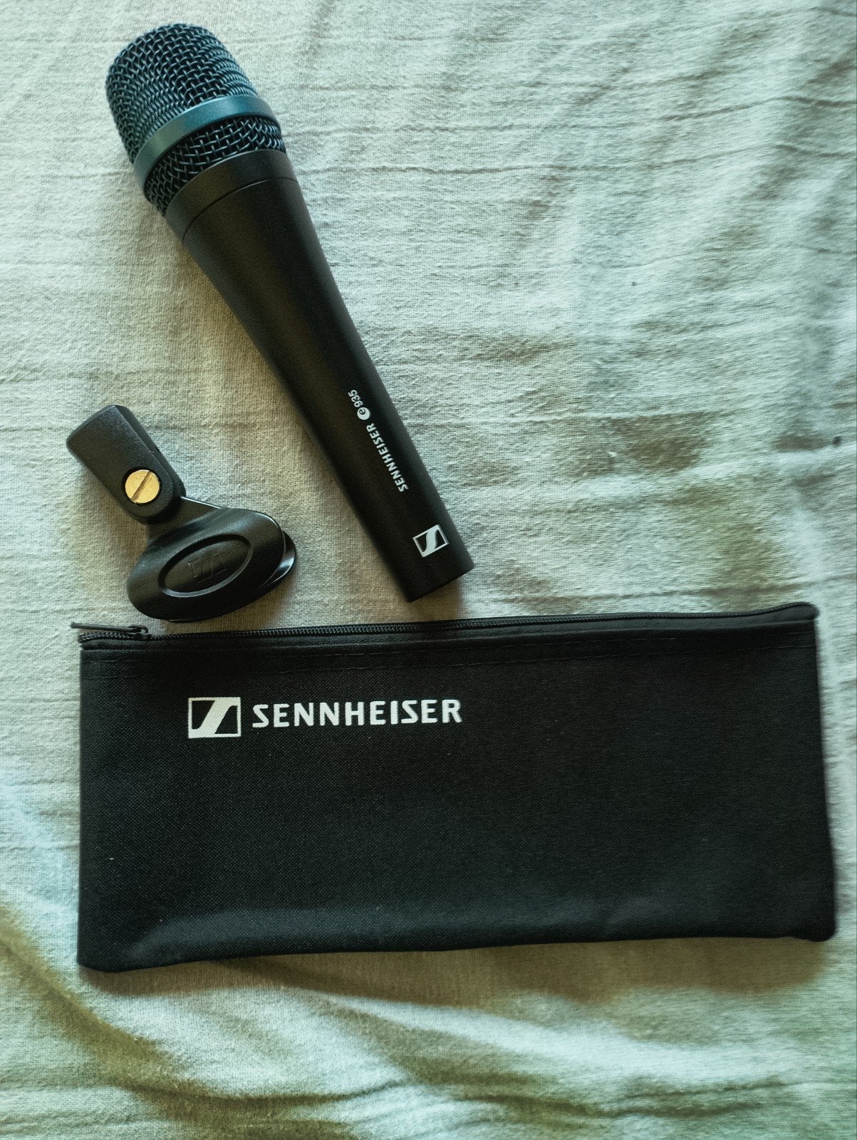 sennheiser e935, Muziek en Instrumenten, Microfoons, Ophalen, Zo goed als nieuw, Zangmicrofoon
