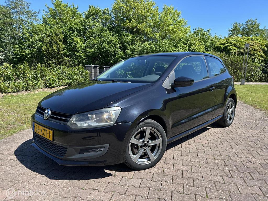 Volkswagen Polo 1.4-16V Highline, APK 03/27, Cruise, Airco, Voorwielaandrijving, 86 pk, 4 cilinders, Zwart