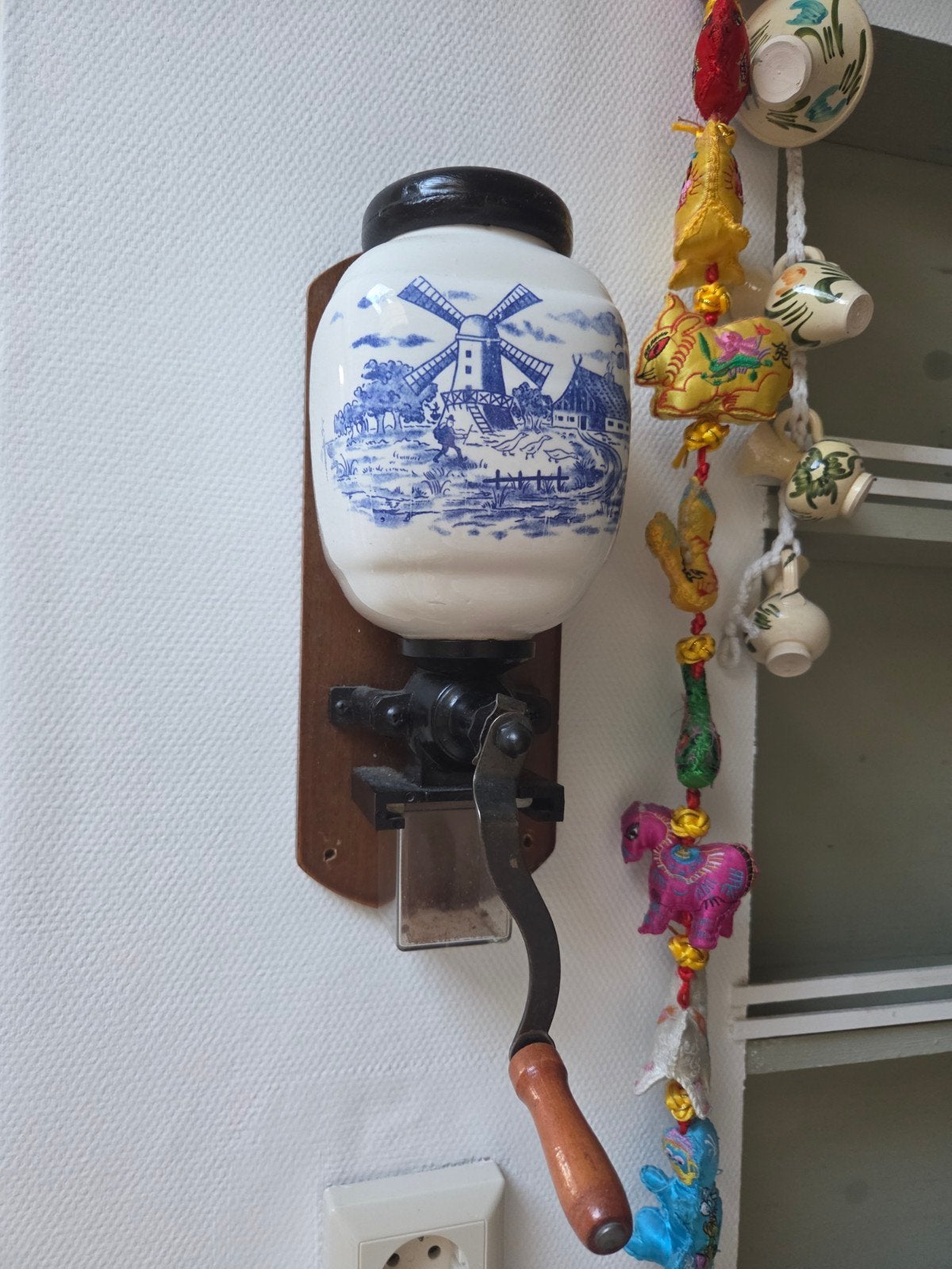 Koffiemolen, Ophalen, Overige materialen, Minder dan 25 cm