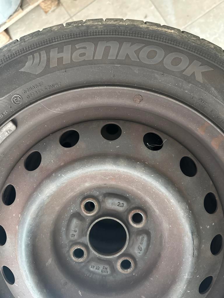 Zomerbanden Toyota Corolla op stalen velgen, Ophalen