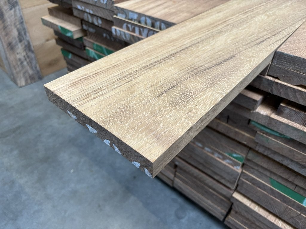 27x180 mm iroko planken geschaafd en gedroogd, Doe-het-zelf en Verbouw, Hout en Planken