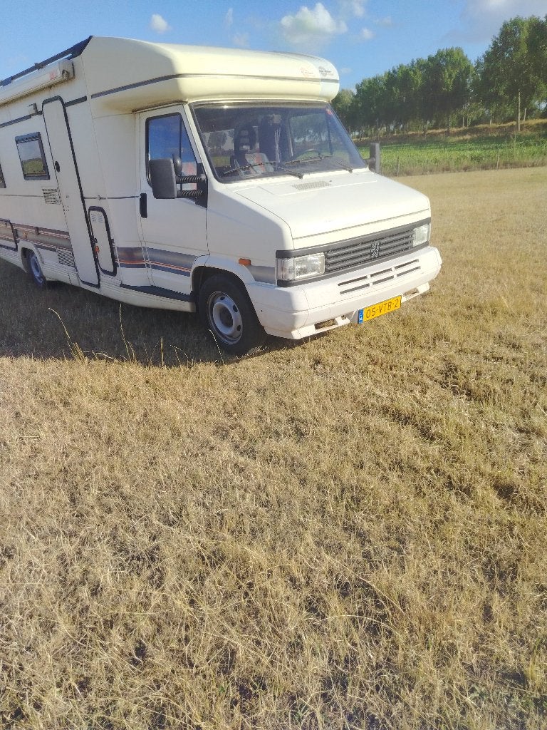 Camper Peugeot 25TD, Caravans en Kamperen, Campers, Ringverwarming, Reservewiel, Particulier, Bürstner
