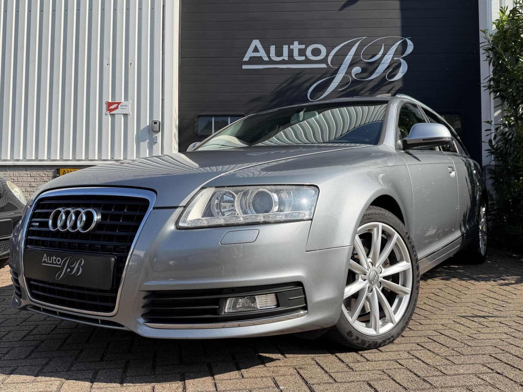 Audi A6 Avant 3.0 TFSI QUATTRO | TREKHAAK | DAK | NL-AUTO!, Auto's, Euro 5, Gebruikt, Zwart, 2995 cc