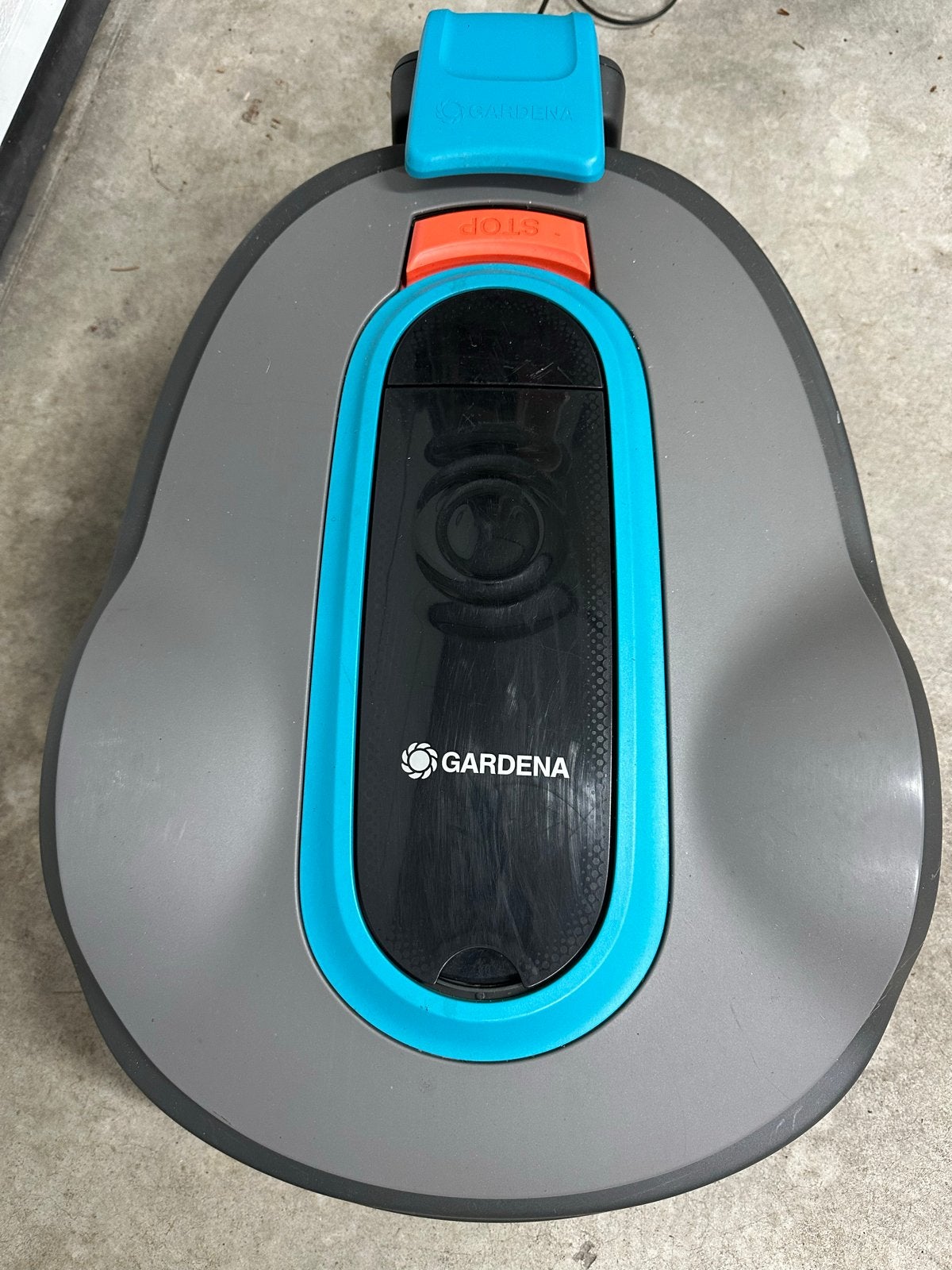 Gardena Silo Life 1000 Robotmaaier met station en acces., Ophalen, Cirkelmaaier, Gebruikt, Accu-grasmaaier