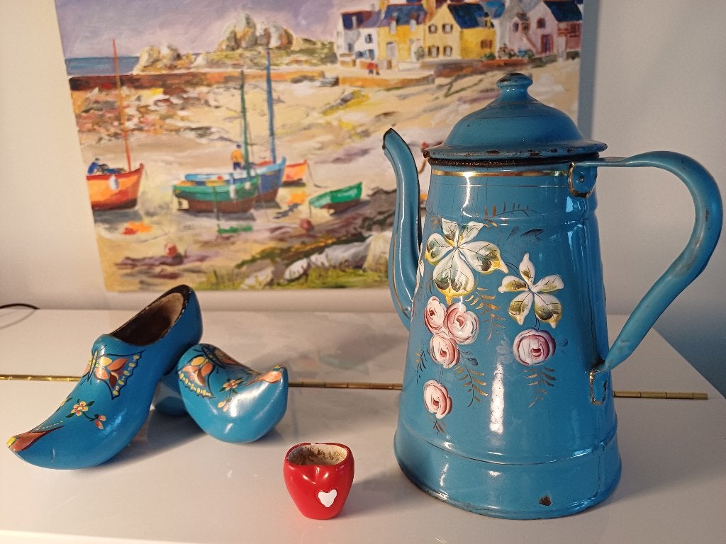Blauwe Franse koffiepot met dik opgelegde bloemen, Ophalen of Verzenden