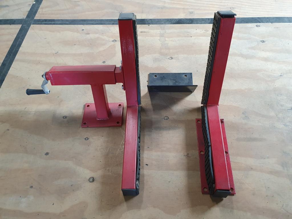 Wielklem voor heftafel / brug, Ophalen, Gebruikt