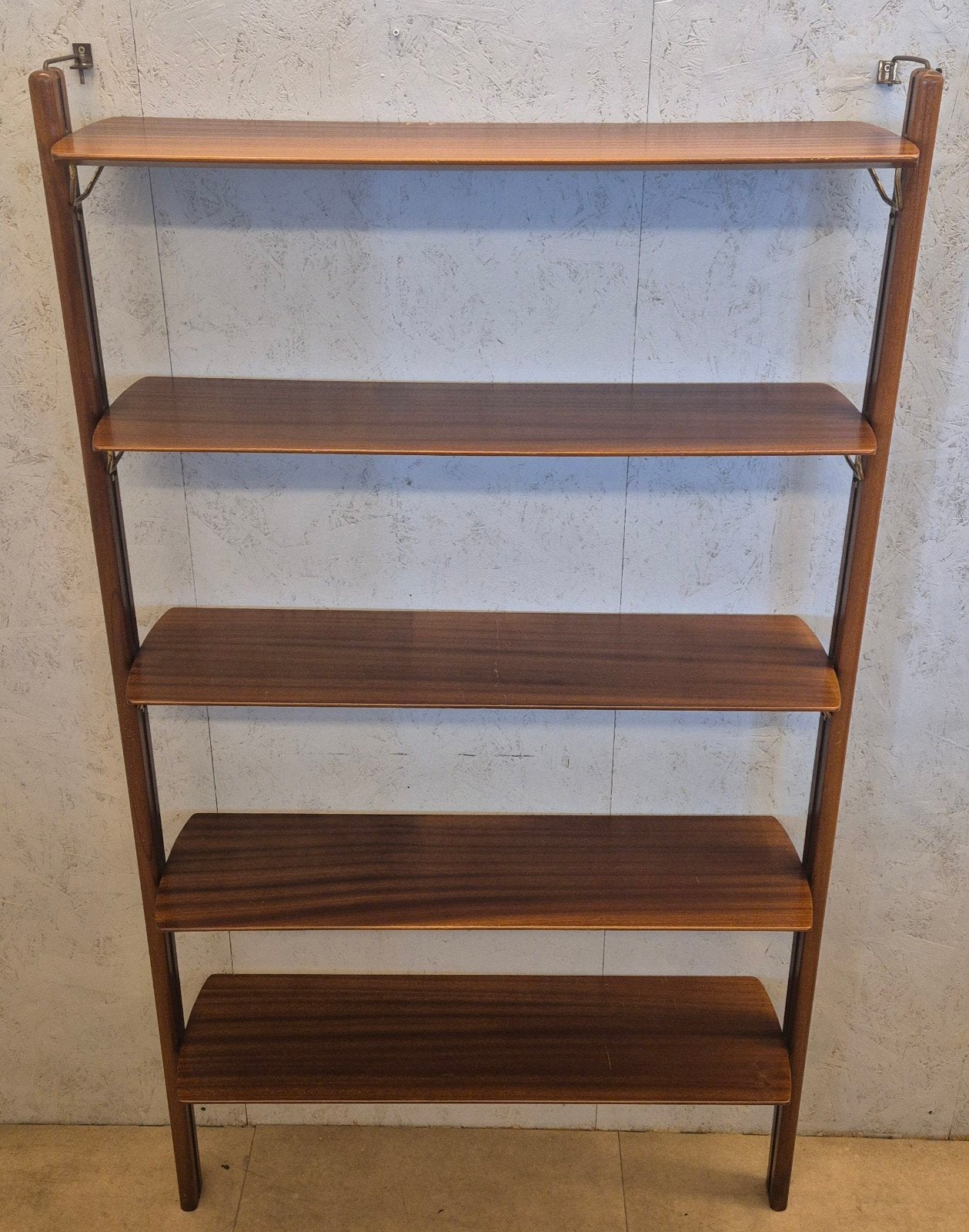 Webe teak wandrek boekenrek vintage jaren 60, Huis en Inrichting, Kasten | Wandmeubels, Gebruikt, Minder dan 100 cm, Minder dan 150 cm