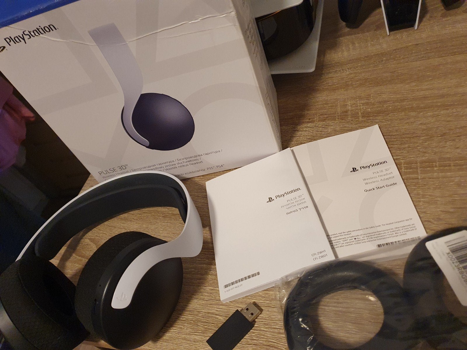 Sony PULSE 3D PS5 / PS4 Headset - Nieuwe oorkussens!, Ophalen of Verzenden, Zo goed als nieuw, PlayStation 4