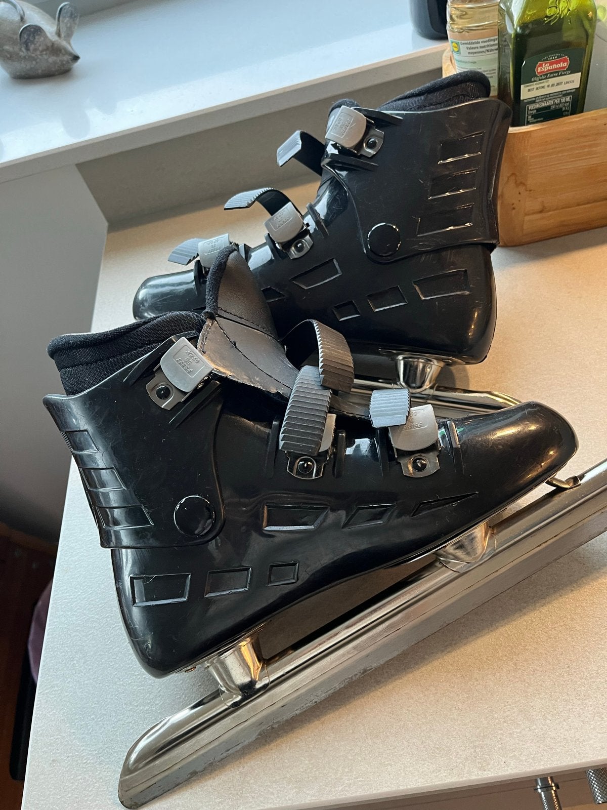 Faver Noren Schaatsen - Maat 39/40, Sport en Fitness, Overige merken, Ophalen of Verzenden, Zo goed als nieuw, Noren