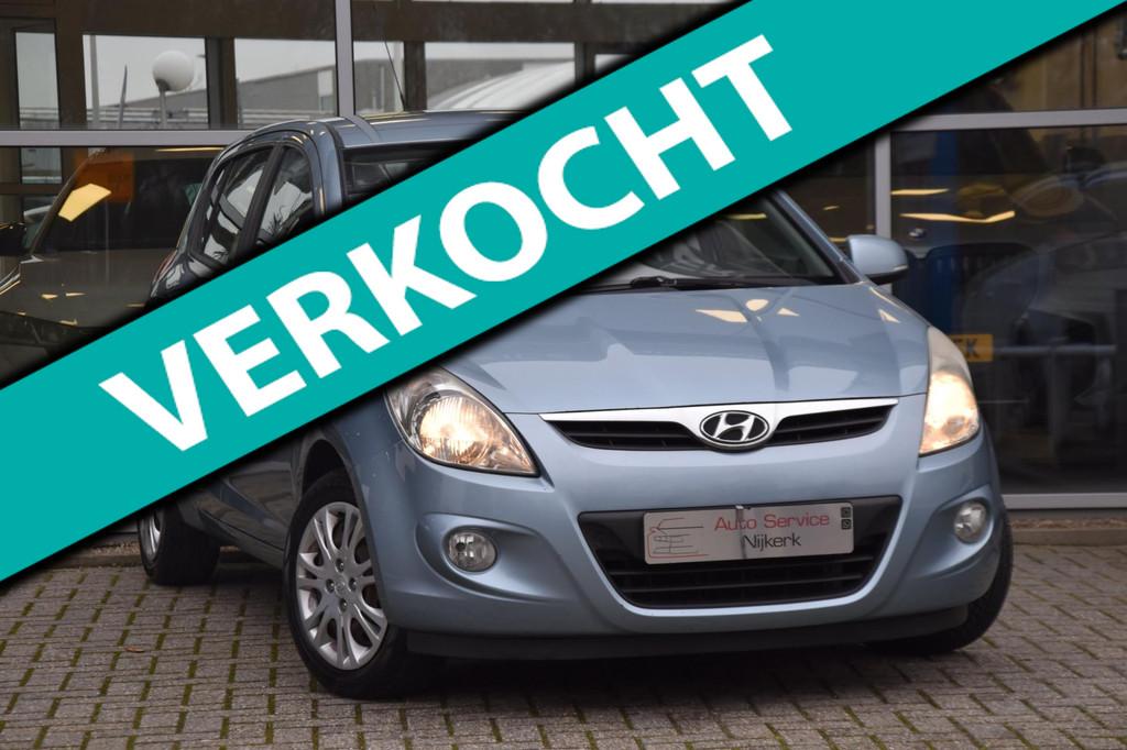 Hyundai I20 1.2i i-Motion Airco Elek. Ramen Trekhaak Apk 1st, Euro 5, Gebruikt, 4 cilinders, Blauw