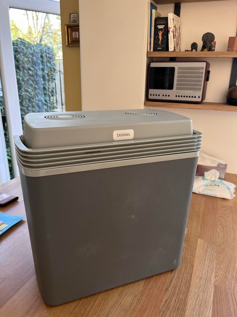 Blokker Elektrische Koelbox 22L - 12v -Ideaal voor onderweg!, Caravans en Kamperen, Koelboxen, Gebruikt, Koelbox, Elektrisch, Ophalen of Verzenden
