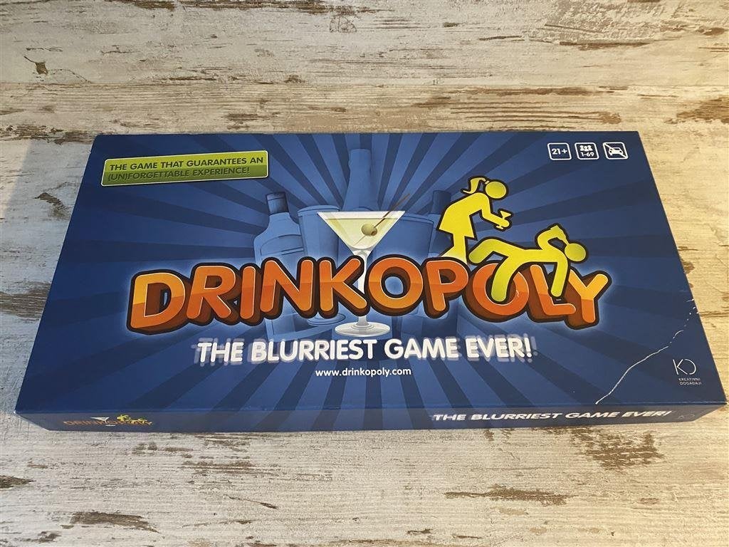 Drinkopoly the blurriest game ever! [s265], Verzenden, Zo goed als nieuw