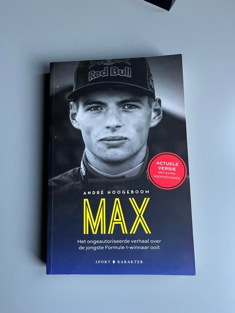 MAX - Het ongeautoriseerde verhaal van Max Verstappen, Boeken, Ophalen of Verzenden, Zo goed als nieuw, Overige sporten