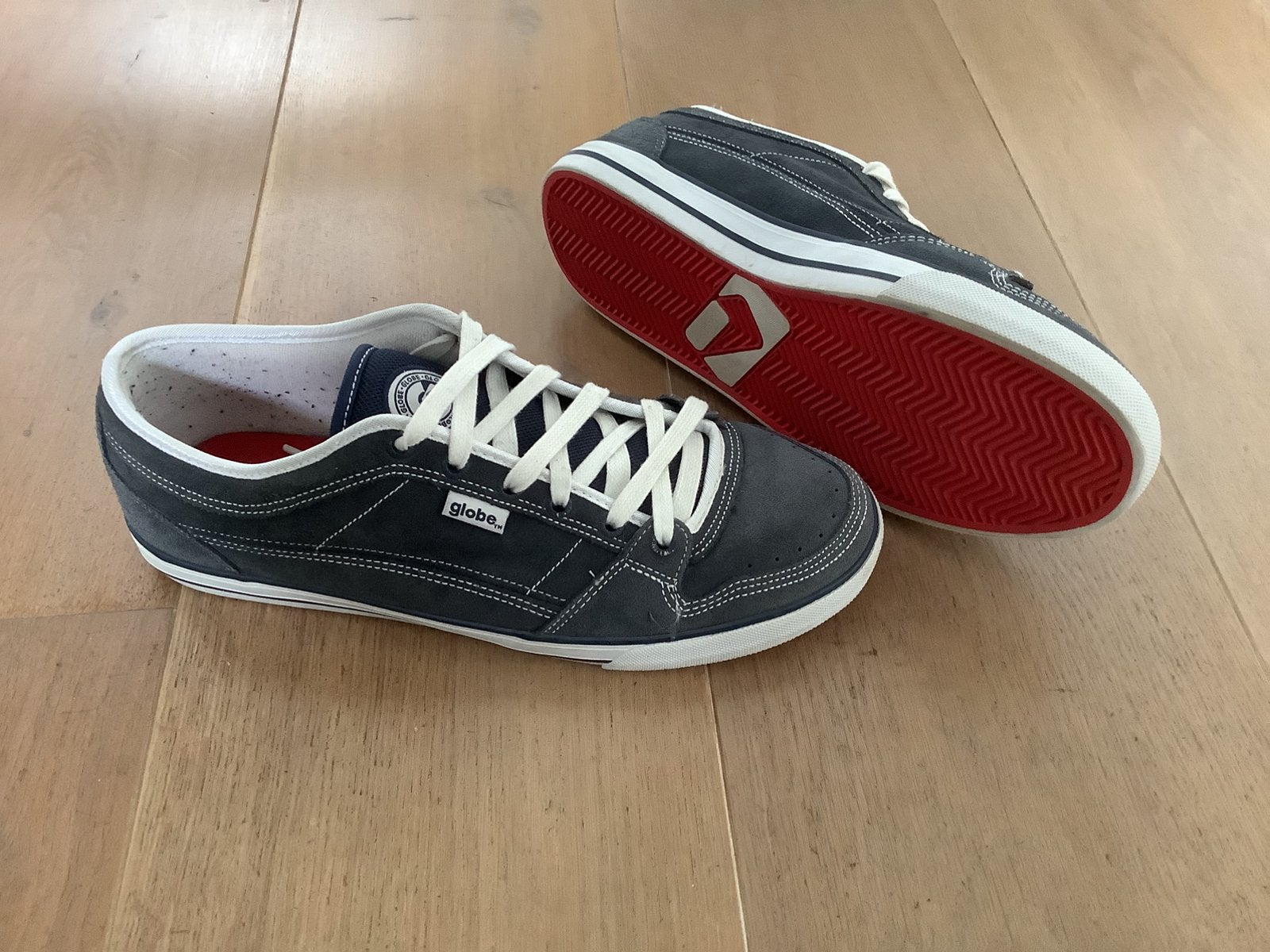 Sneakers / schoenen GLOBE  maat 47, Verzenden